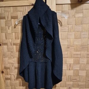 Elegant Black Women's Knit Poncho